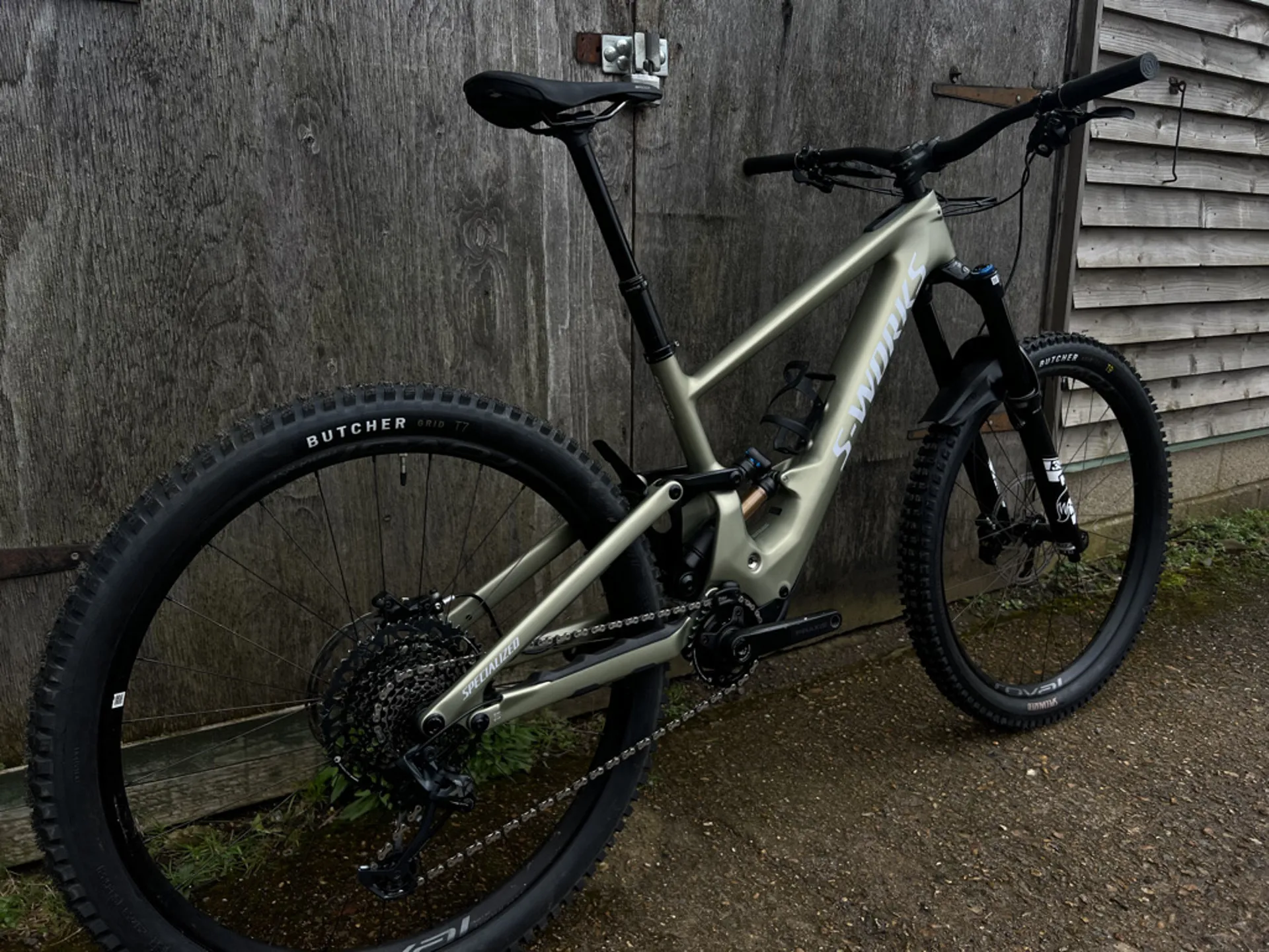 S Works Turbo Kenevo SL Expert Carbon 2023 Medium Champagne