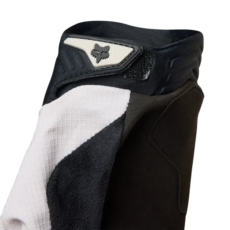 Fox Defend Gloves in Chalk White-4
