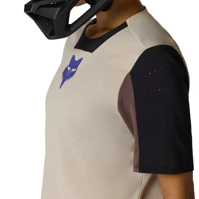 Fox Women's Defend Park Jersey in Chalk White-2