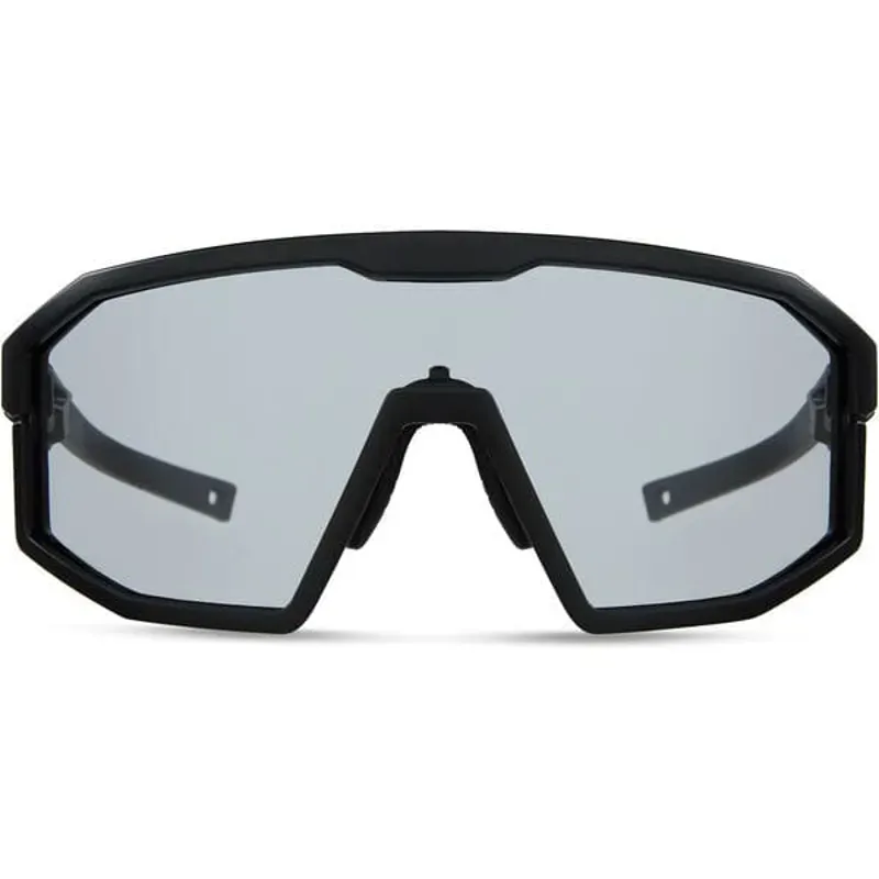 Madison Enigma Sunglasses in Matt Black-3