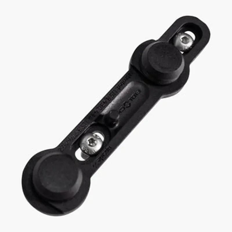 Muc-Off x Fidlock Twist Bottle 450ml+base Pink-5