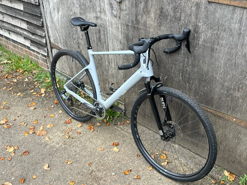 YT SZEPTER Core 4 Gravel Bike-1