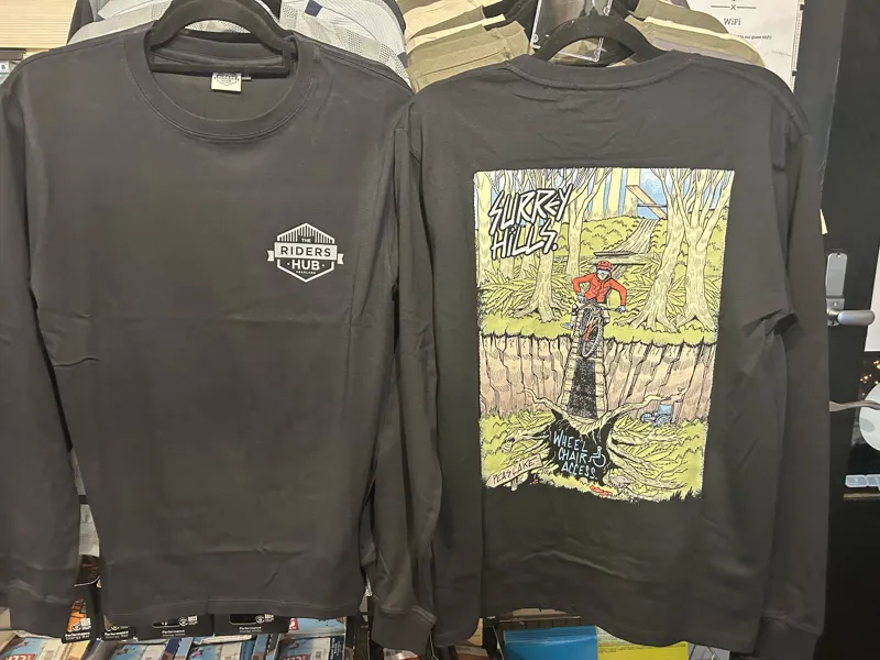 TRH Premium Trail LS - Wheelchair Access - Black